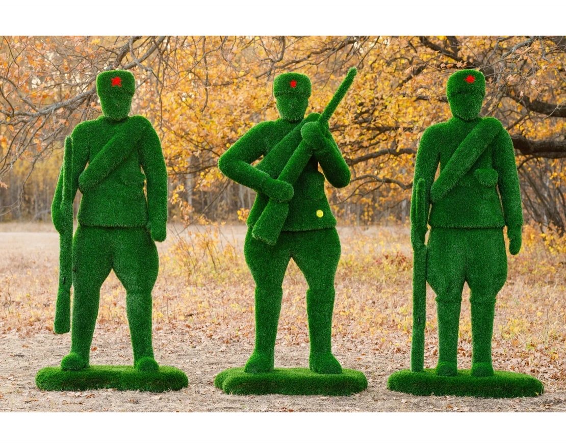 Топиари Композиция солдаты - газон Deluxe + Eco - вид 3